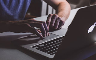 三亿体育体育网页版入口-中国足球盛事精彩绝伦，球迷热情高涨达到巅峰