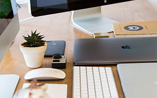 三亿体育体育教练-国内足球比赛中球员表现出众，展现非凡实力