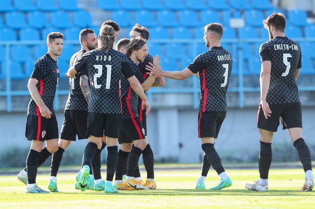 亚美尼亚球队在国际足球舞台上崭露头角 亚美尼亚球队在国际足球舞台上崭露头角