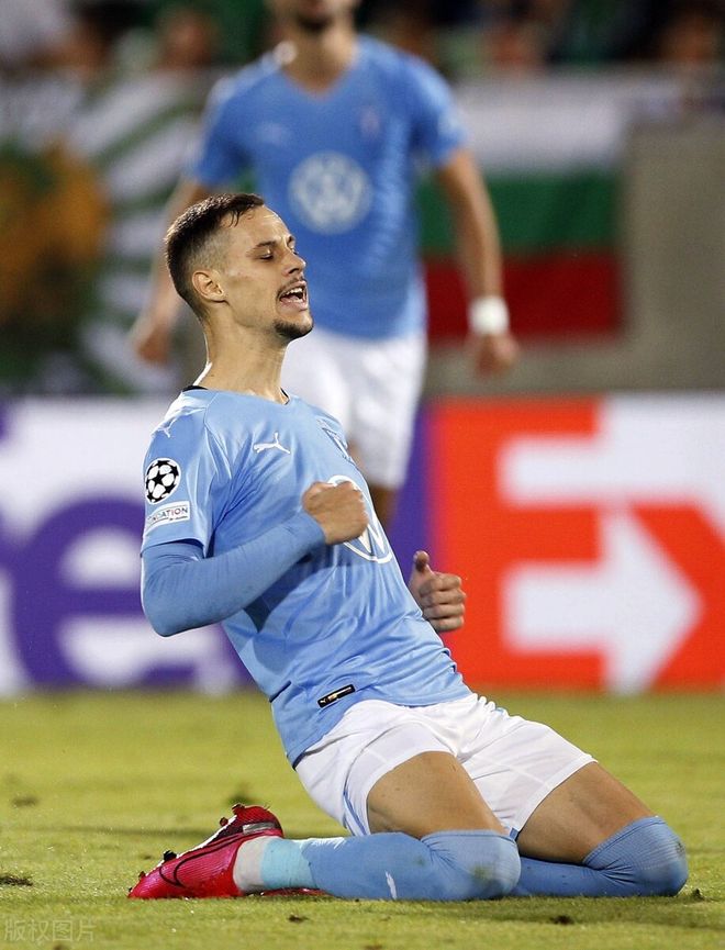 包含保加利亚输球惨败，战绩下滑的词条