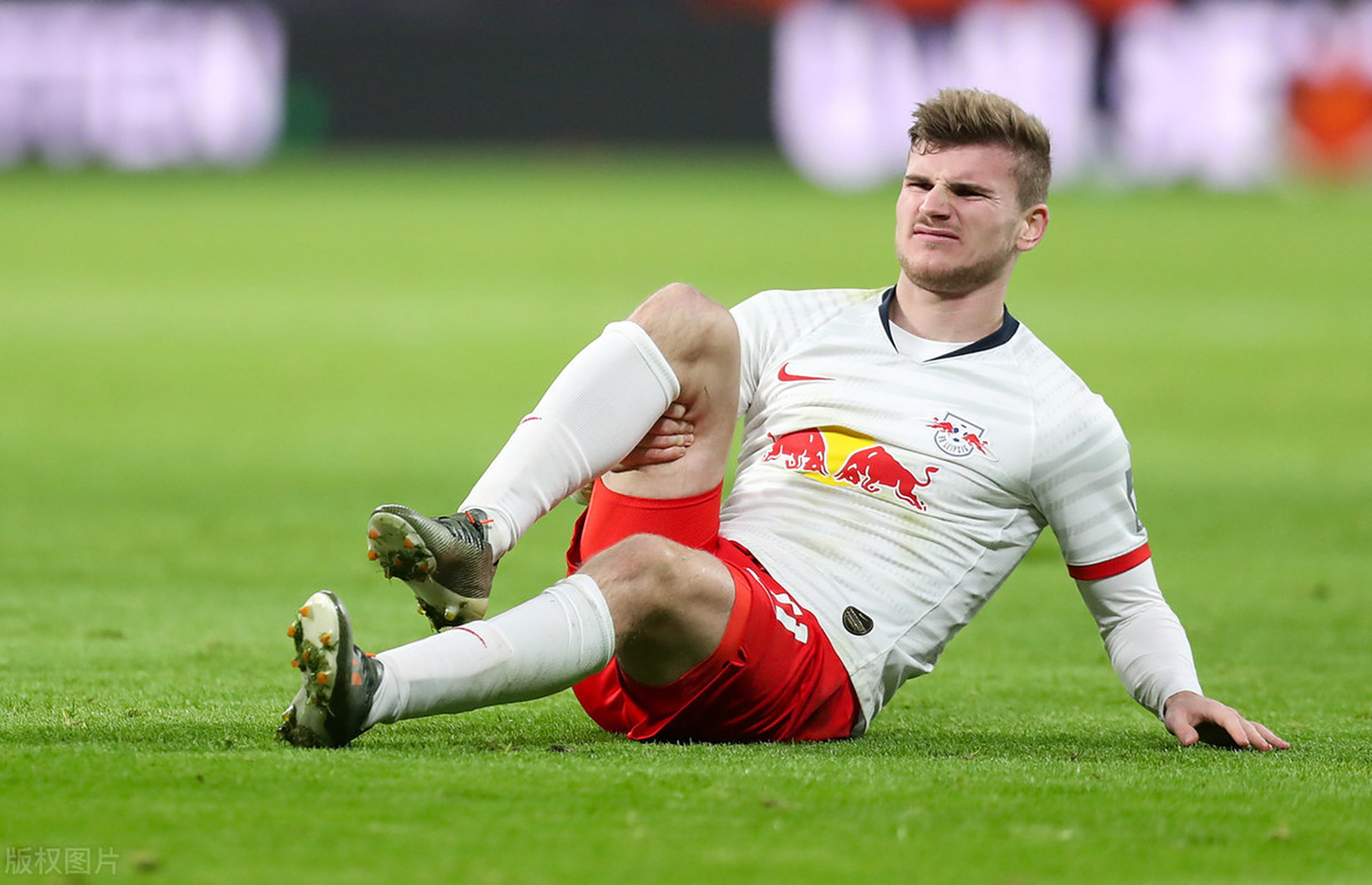 关于伯恩利遭遇失利,保级之路更为坎坷的信息 关于伯恩利遭遇失利,保级之路更为坎坷的信息