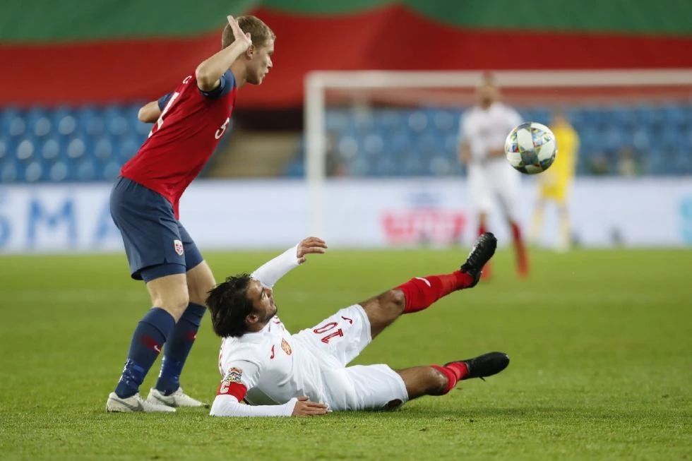 挪威失球中止连胜,保持不败纪录