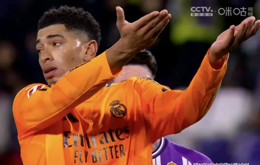 三亿体育体育网页版登录入口-包含巴拉多利德客场不敌对手，遭遇背水一战的词条