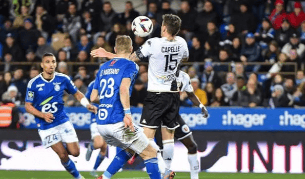 那不勒斯主教练表现超卓，战术布置得当的简单介绍