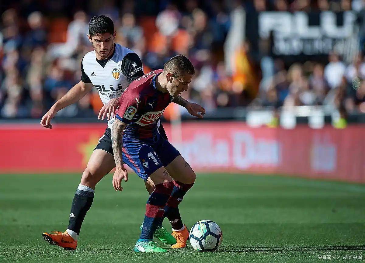 三亿体育体育娱乐-巴塞罗那B遭遇失利，保级艰难