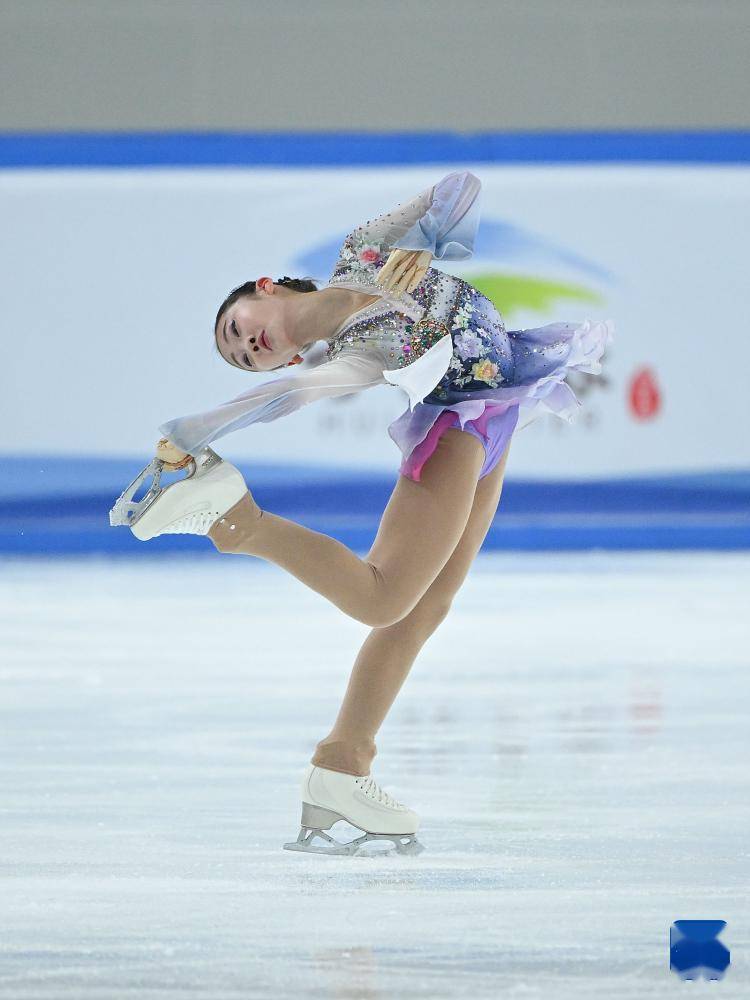 奥地利运动员荣获花样滑冰金牌 奥地利运动员荣获花样滑冰金牌