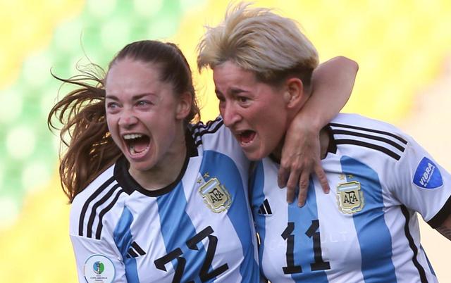 三亿体育体育链接-阿根廷女足比赛引发球迷关注