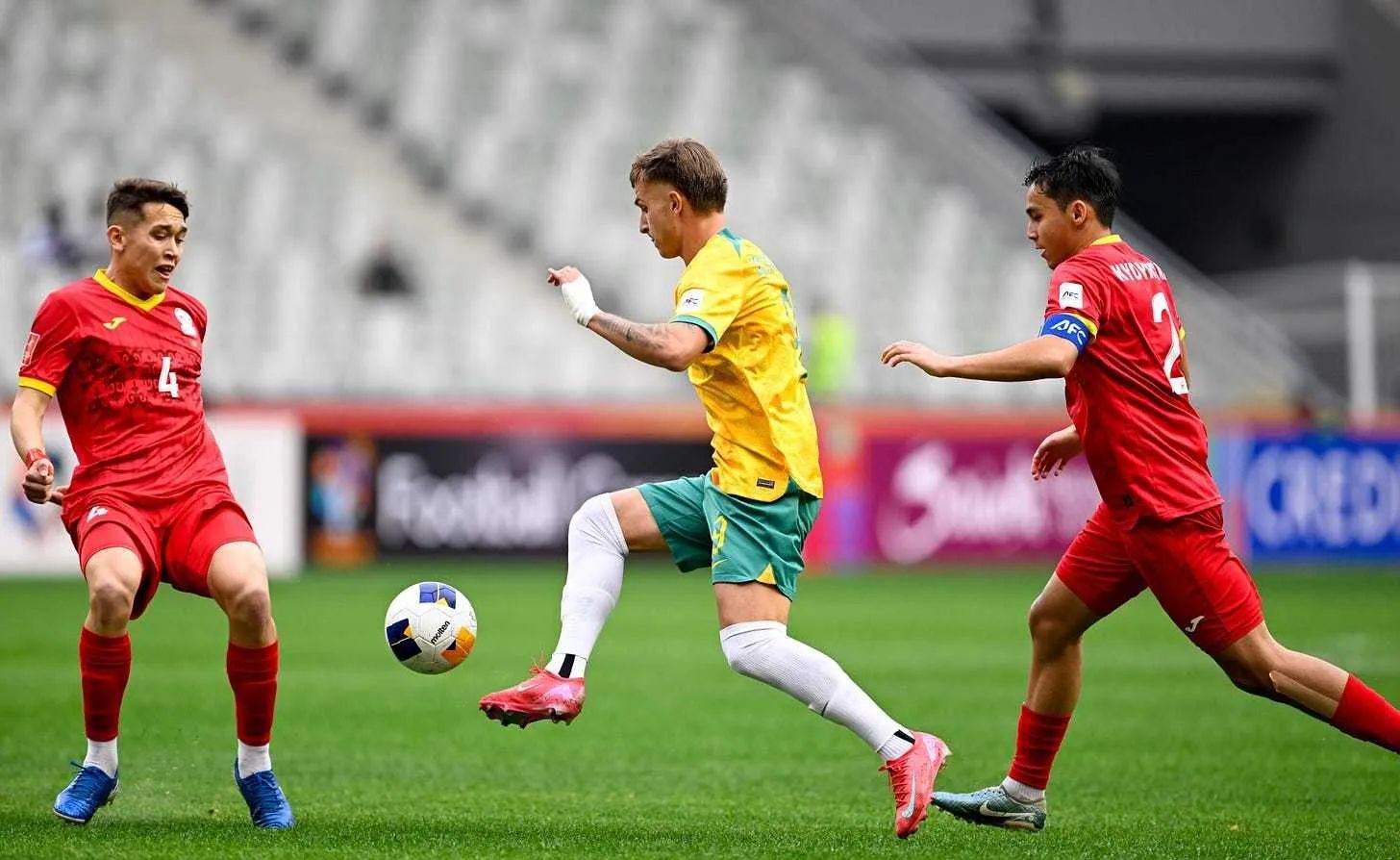 包含强势夺冠！亚洲最强球队再次展现统治力的词条