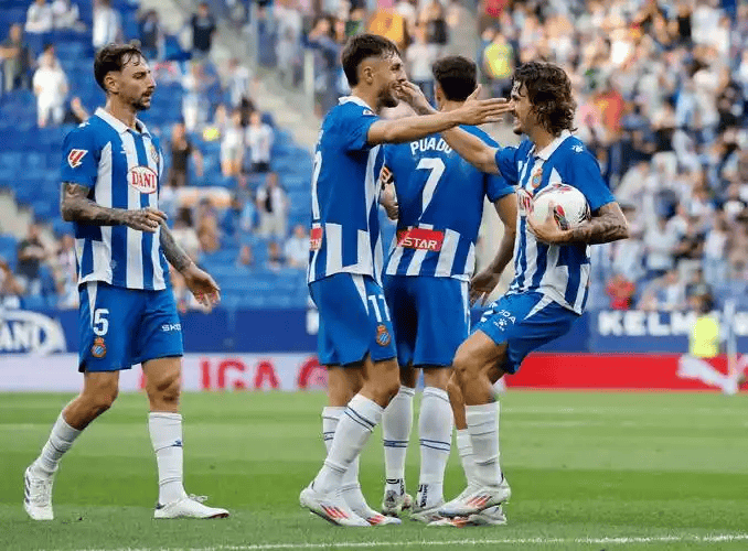 关于西班牙人主场迎战艰苦,战略布局的信息 关于西班牙人主场迎战艰苦,战略布局的信息