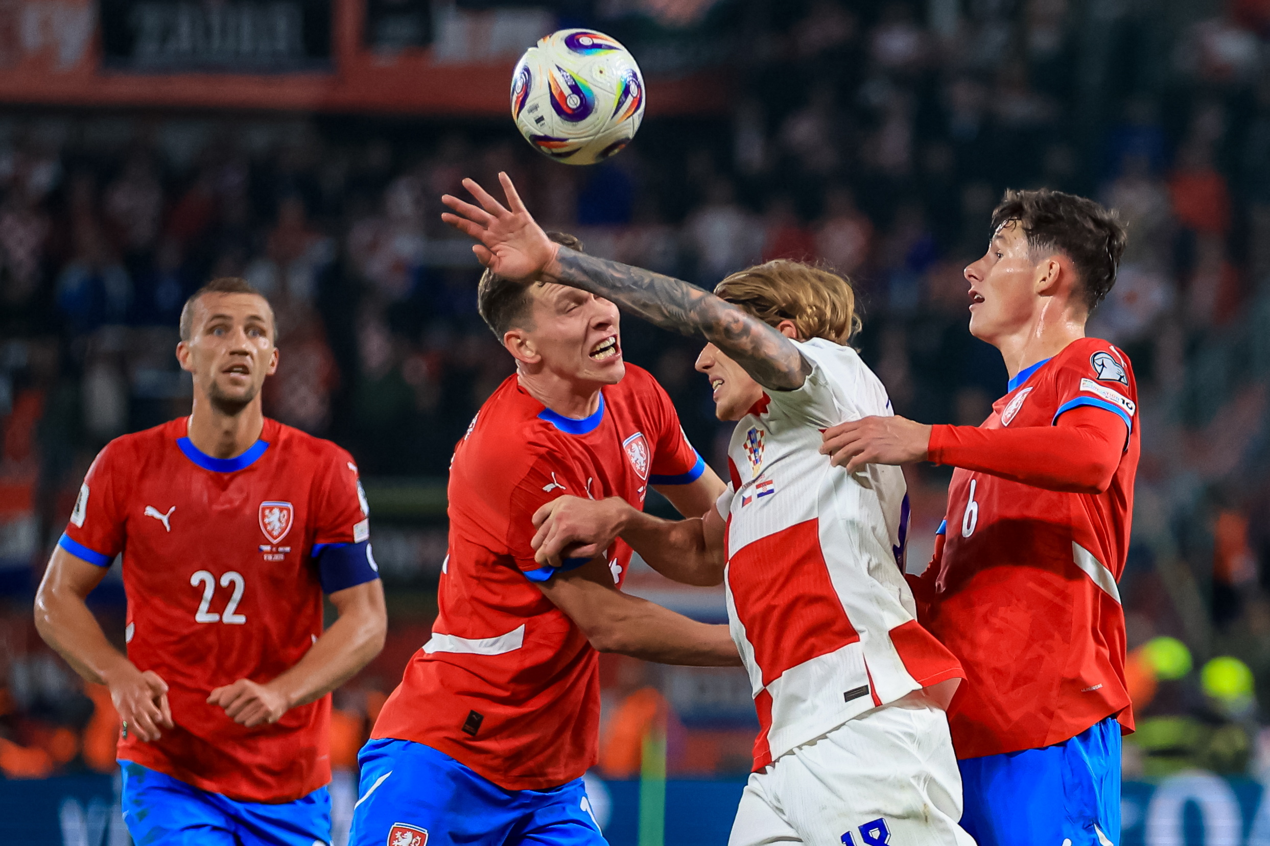 三亿体育体育链接-克罗地亚连胜，晋级之路平稳