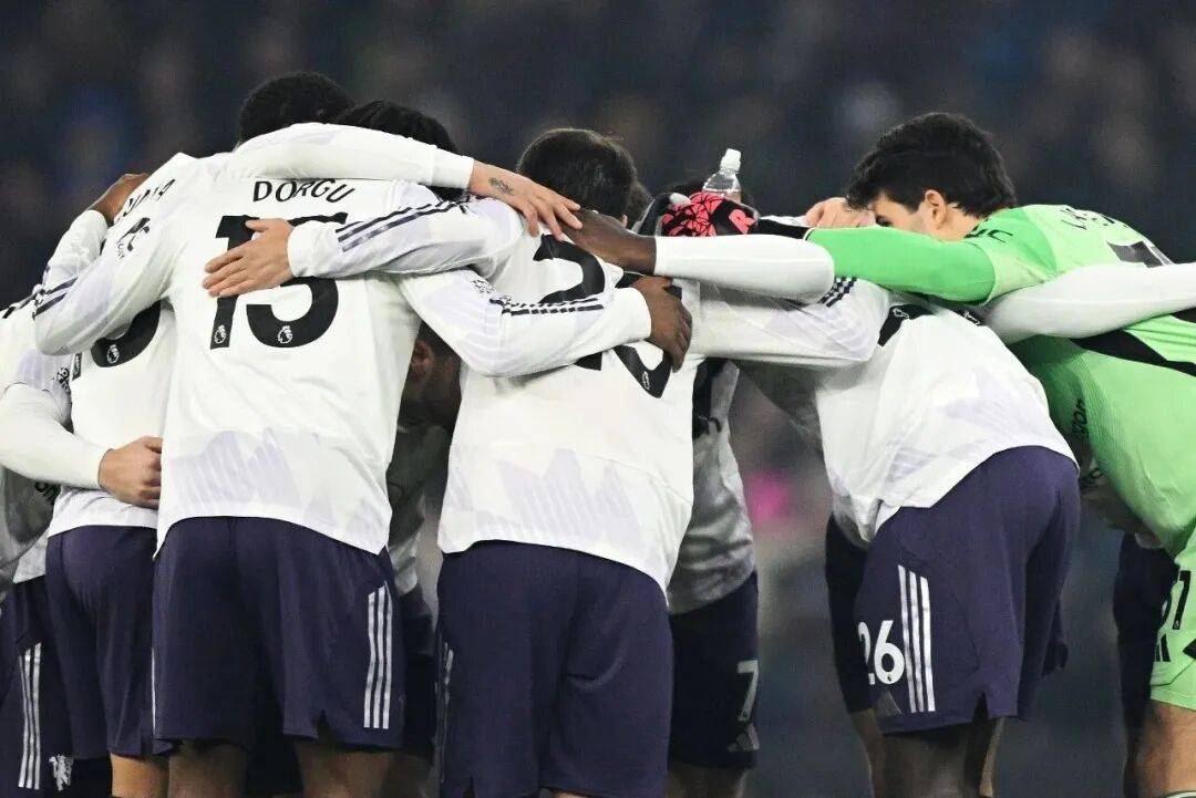 三亿体育体育app-包含曼联客场不敌！被南安普顿逆转，遭遇背水一战不利的词条